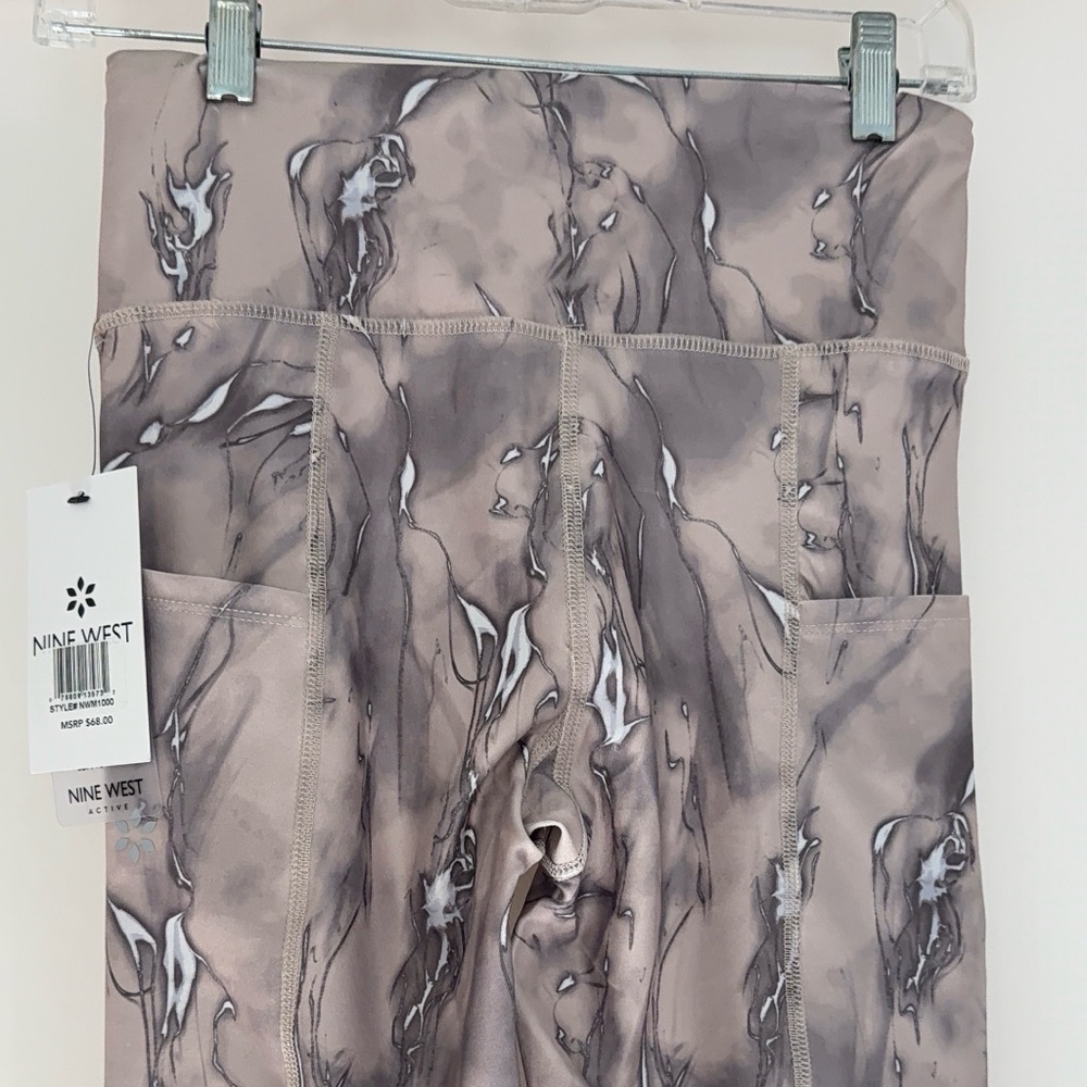 NWT Nine West Beige and White Activewear Leggings - Picture 2 of 4